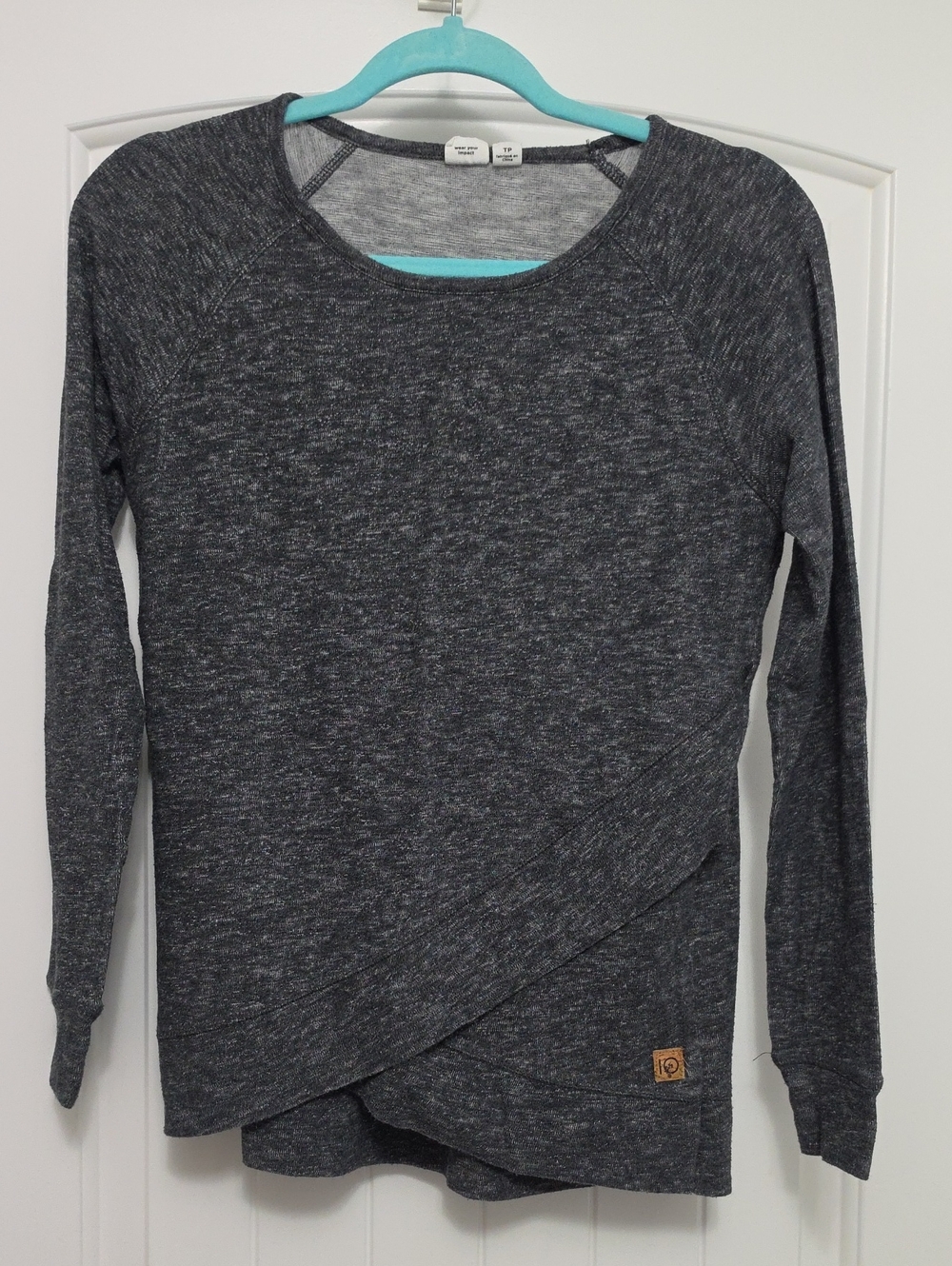 Ten Tree Cozy Women's Long-Sleeve Layered Hem Top - Charcoal
